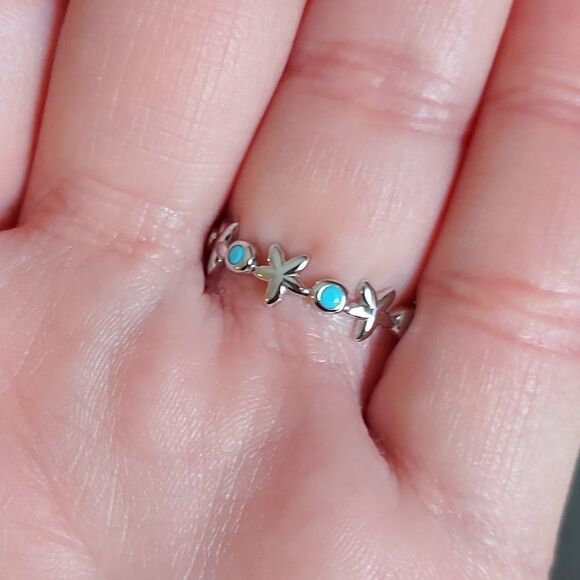 925 Sterling Silver Starfish Ring - Picture 6 of 9